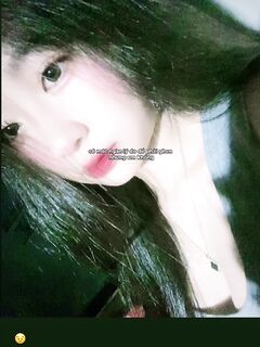 Trần Thị Thu Uyên cấp 3 nhìn mà nứng